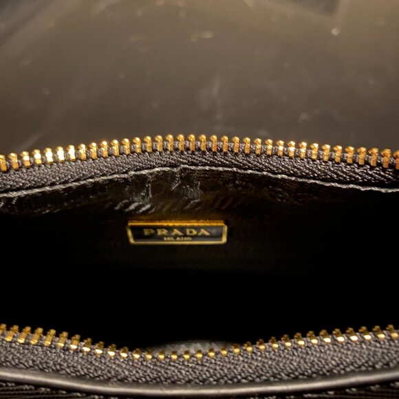 Prada Purse - Picture 4 of 4